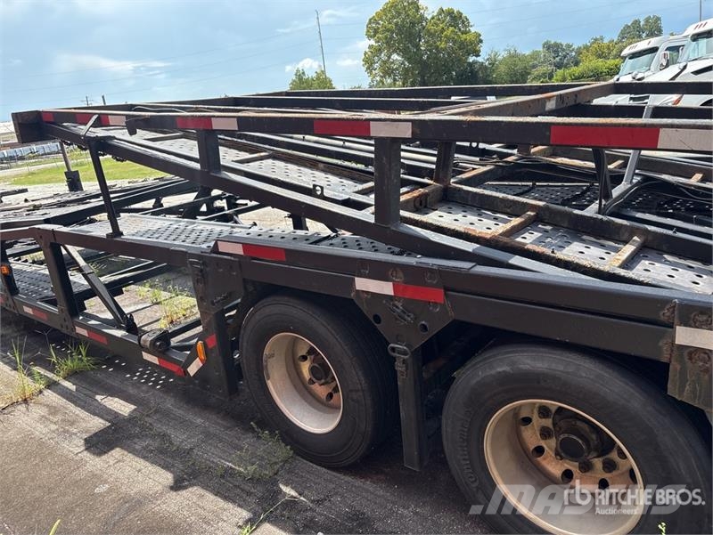 Freightliner Cascadia 113 Camiones portacoches