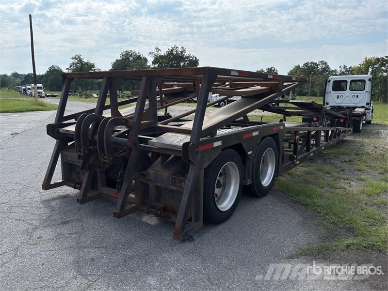 Freightliner Cascadia 113 Camiones portacoches