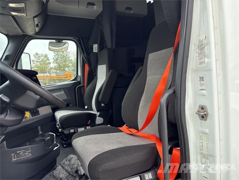 Freightliner Cascadia 126 Ciągniki siodłowe