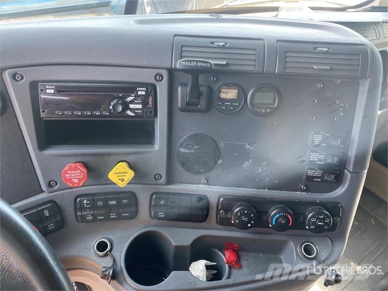 Freightliner Cascadia 125 Влекачи
