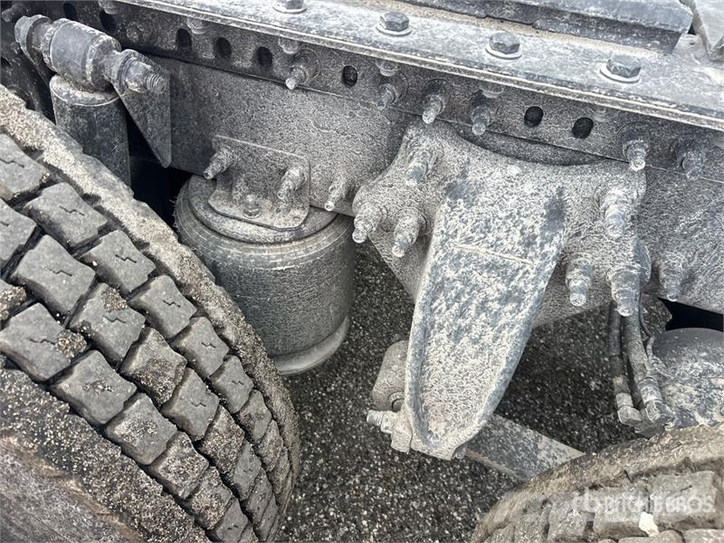 Freightliner Cascadia 116 Trekkers