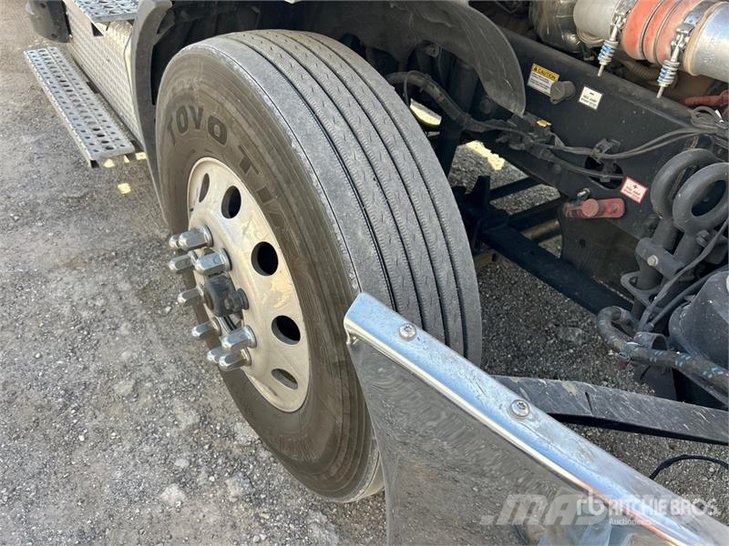 Freightliner Cascadia 116 Влекачи