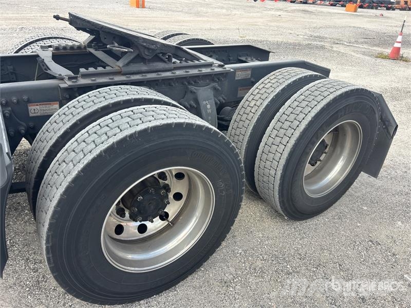 Freightliner Cascadia 116 Cavalos mecânicos