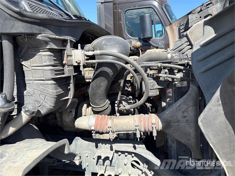 Freightliner Cascadia 113 Cavalos mecânicos