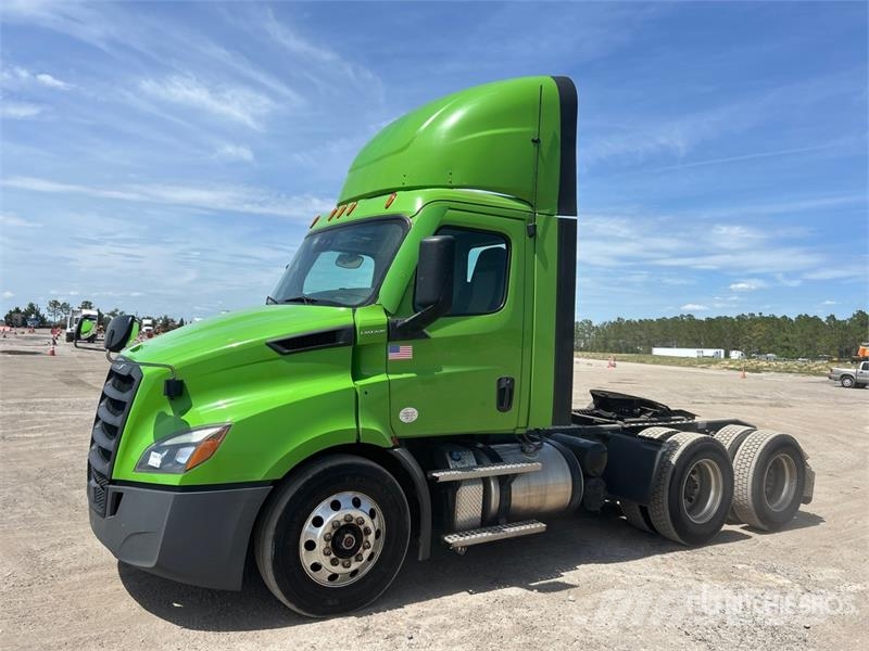 Freightliner Cascadia 116 曳引機組件