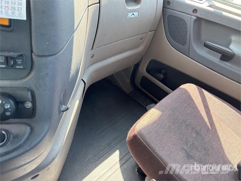 Freightliner Cascadia 113 Vilcēji
