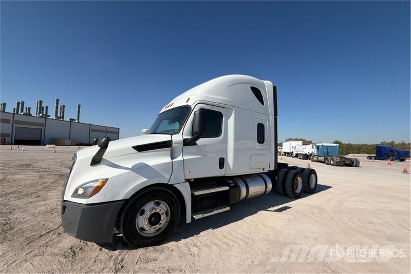 Freightliner Cascadia 126 Tractor Units