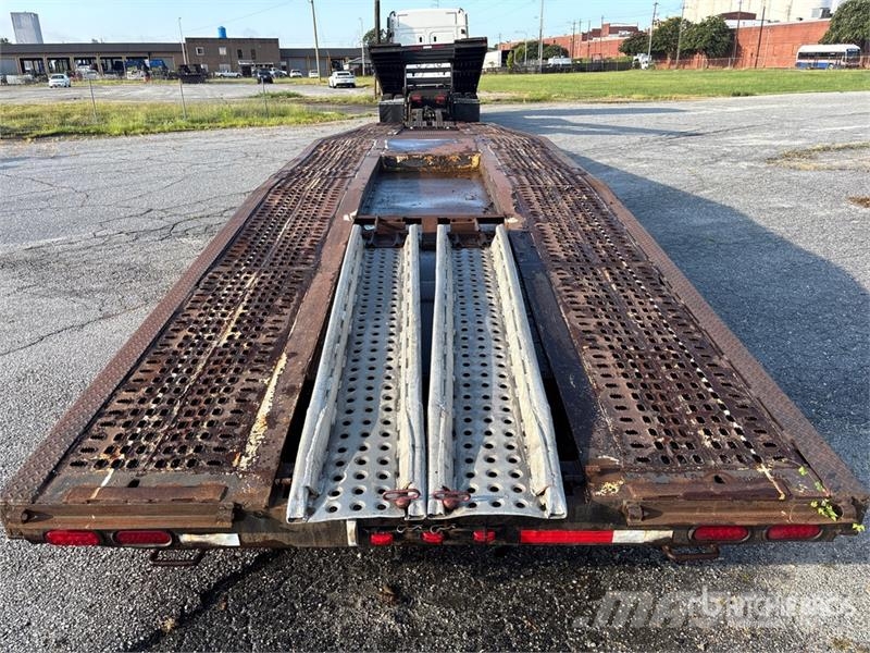 Freightliner Cascadia 113 6x4 Sleeper Car Carrier Truck Biltransportbilar