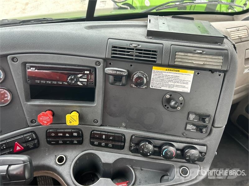Freightliner Cascadia 113 Trekkvogner