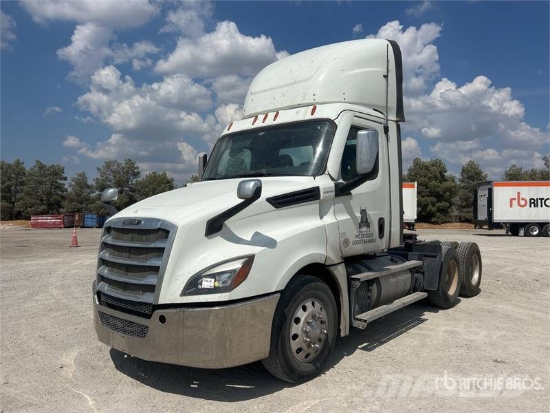 Freightliner Cascadia 126 Çekiciler