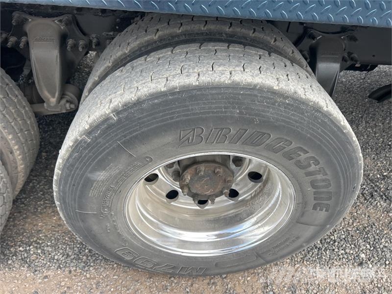 Freightliner Cascadia 113 Camion benne