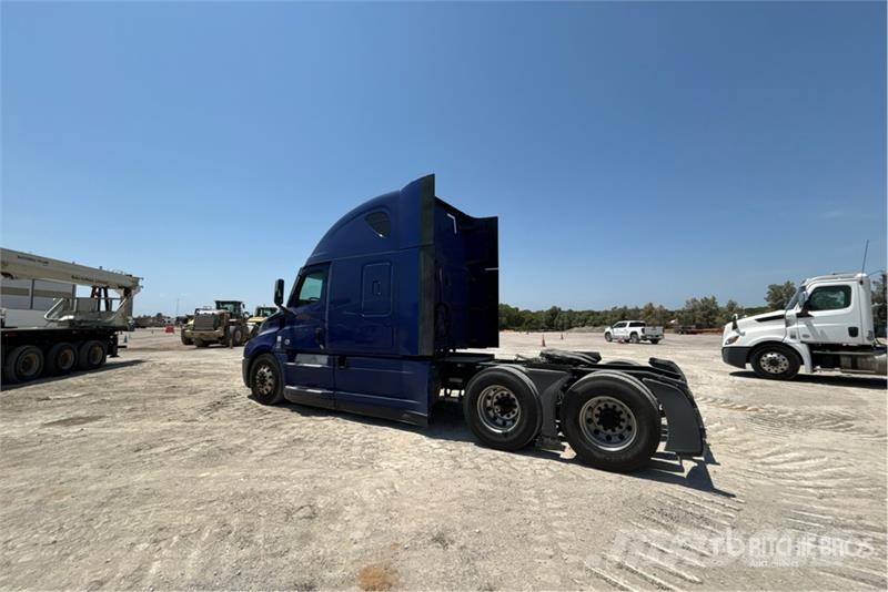 Freightliner Cascadia 126 6x4 T/A Sleeper Truck Tractor Τράκτορες