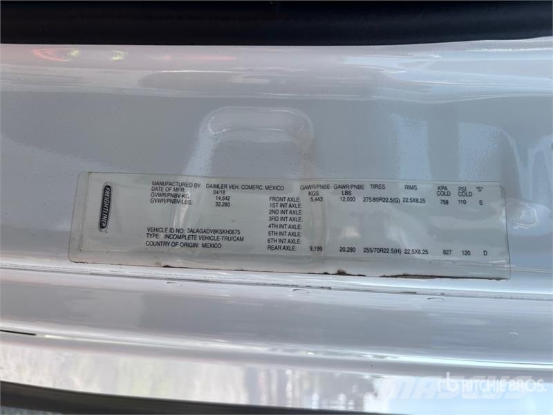 Freightliner Cascadia 113 Camiones portacoches