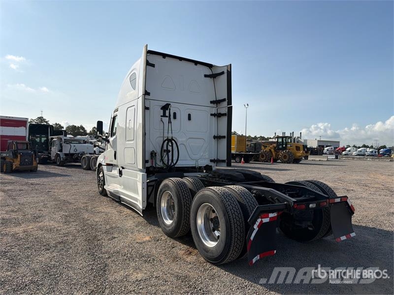 Freightliner Cascadia 126 Tegljači