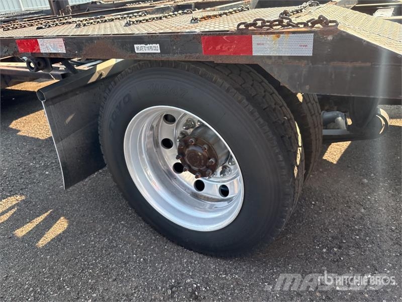 Freightliner Cascadia 113 Camiones portacoches