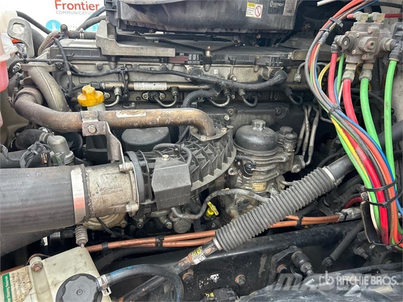 Freightliner Cascadia 126 6x4 T/A Sleeper Truck Tractor Motrici e Trattori Stradali
