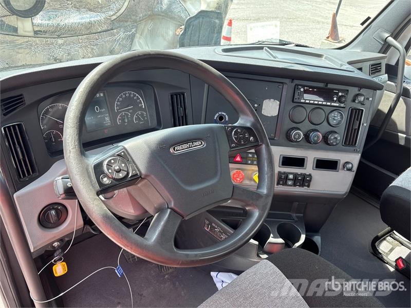 Freightliner Cascadia 116 Cavalos mecânicos