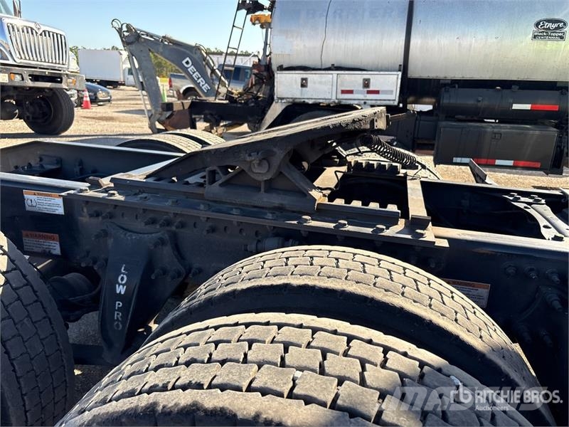 Freightliner Cascadia 116 Trekkers