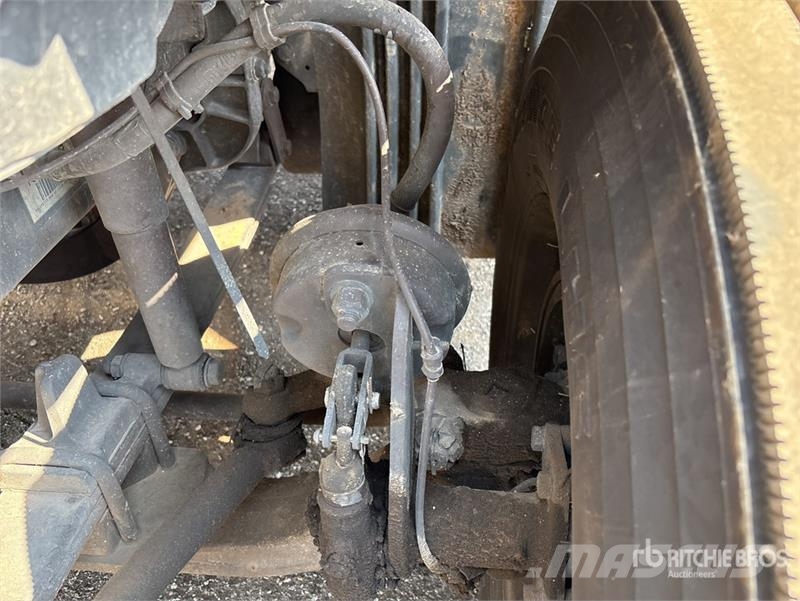 Freightliner Cascadia 113 Camiones portacoches