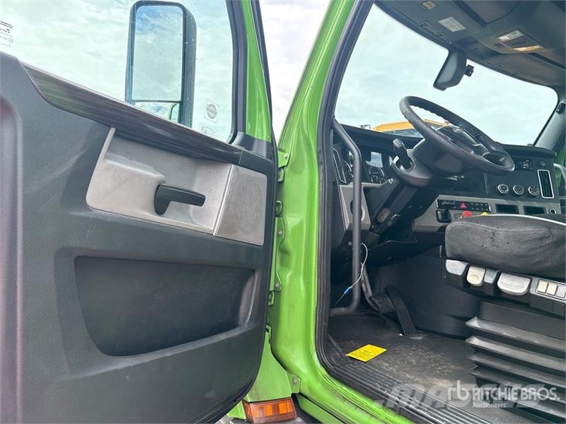 Freightliner Cascadia 116 Vlačilci