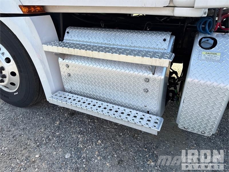 Freightliner Cascadia 126 Vlačilci