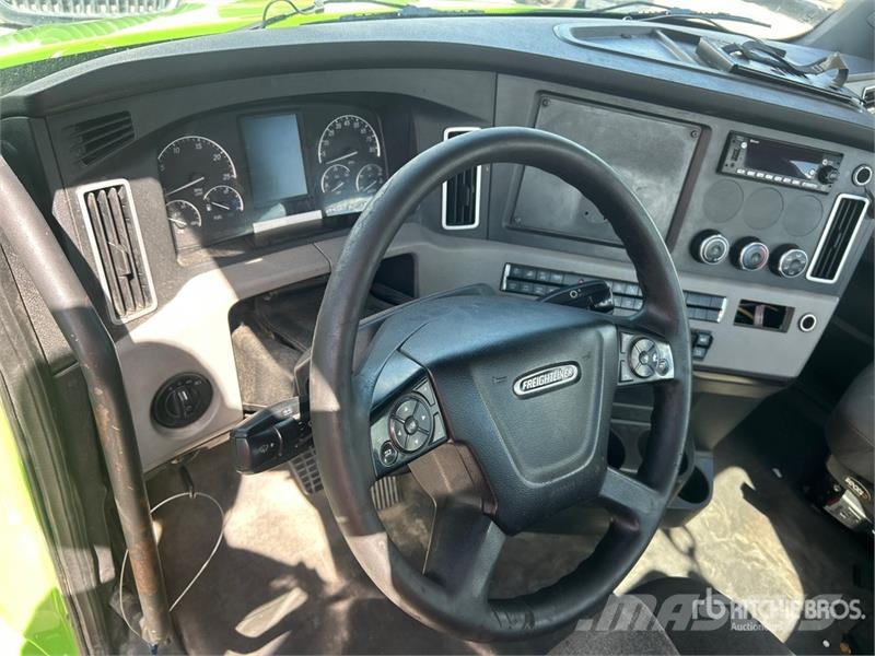 Freightliner Cascadia 116 Vlačilci