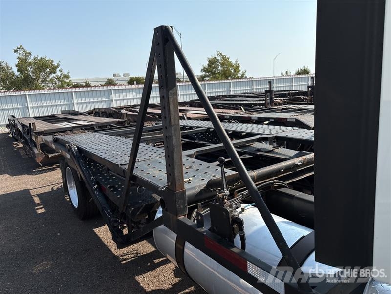 Freightliner Cascadia 113 Camiones portacoches