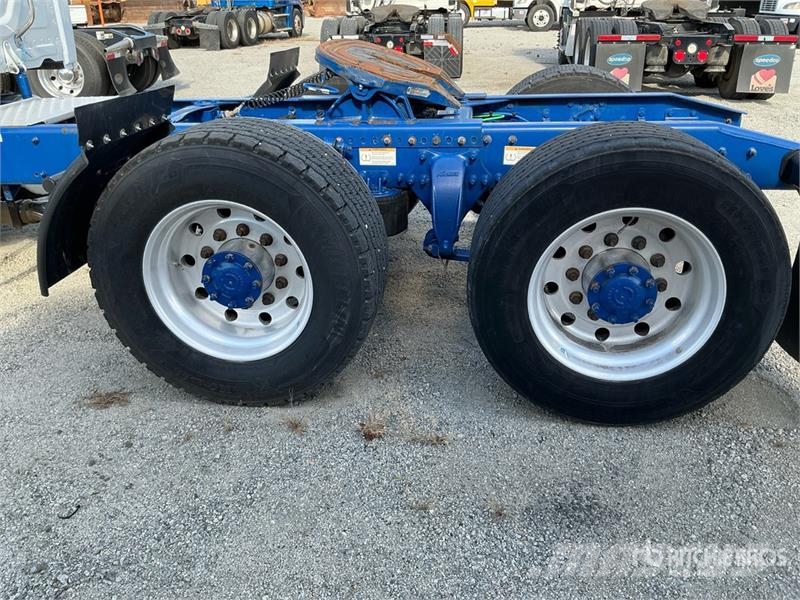 Freightliner Cascadia 113 Trekkers