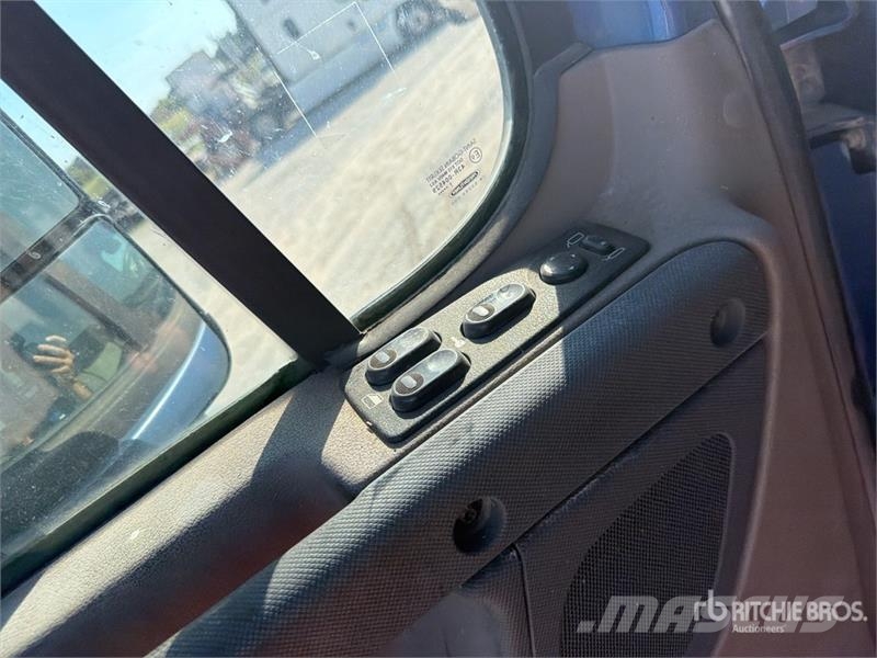 Freightliner Cascadia 125 Тягачі