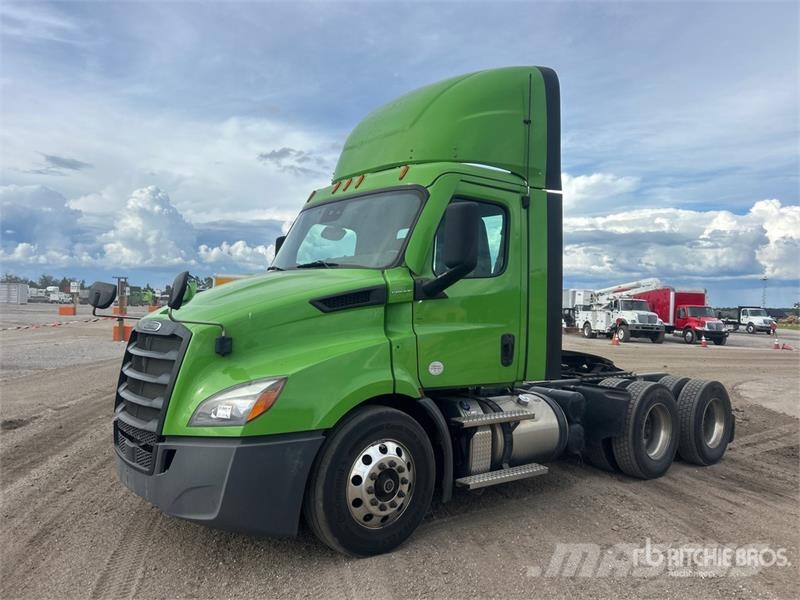 Freightliner Cascadia 116 Vilcēji