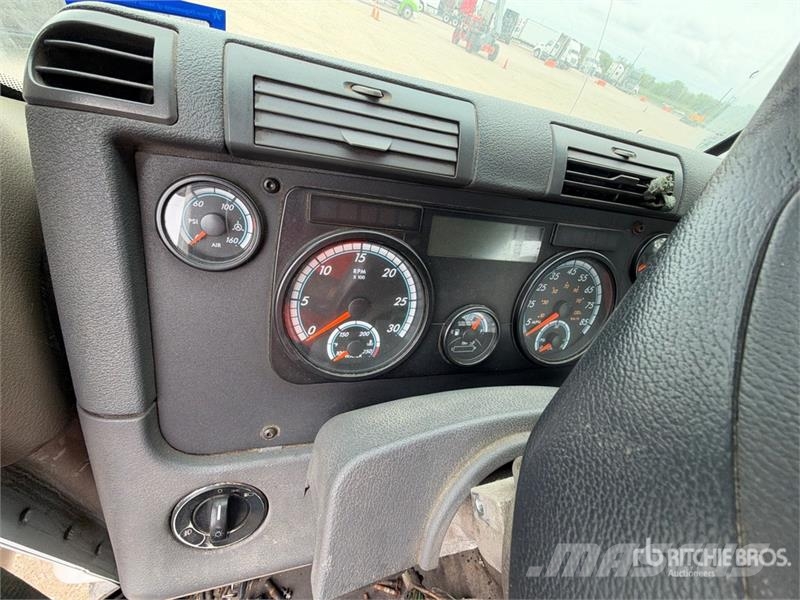 Freightliner Cascadia 113 Cavalos mecânicos