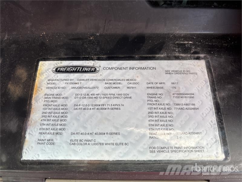 Freightliner Cascadia 125 Prime Movers