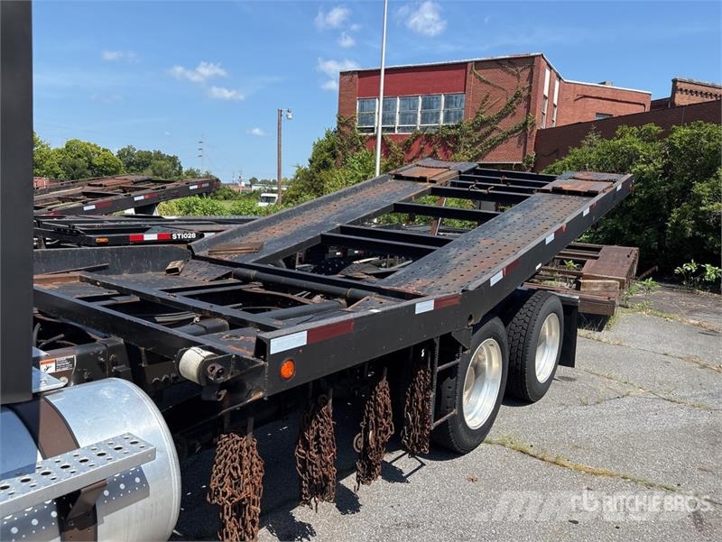 Freightliner Cascadia 113 6x4 Sleeper Car Carrier Truck Car carriers