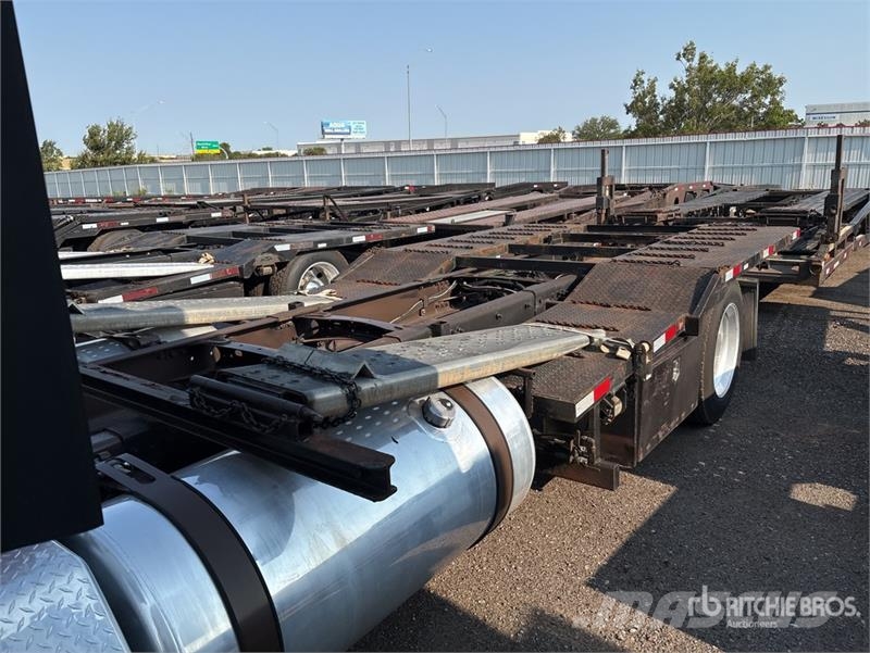 Freightliner Cascadia 113 Camiones portacoches
