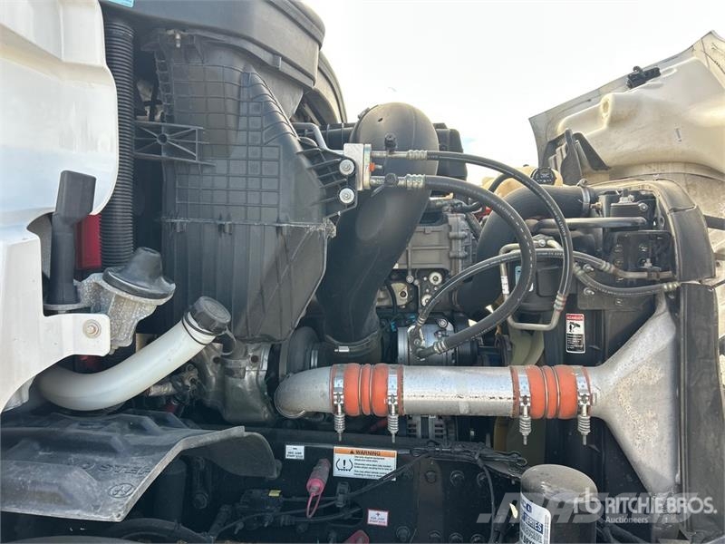 Freightliner Cascadia 116 Prime Movers