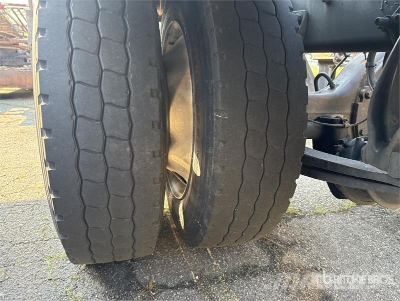Freightliner Cascadia 113 Camiones portacoches
