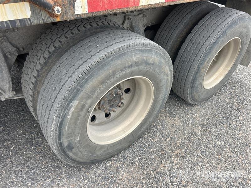 Freightliner Cascadia 125 Kipper