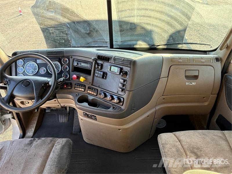 Freightliner Cascadia 125 Влекачи