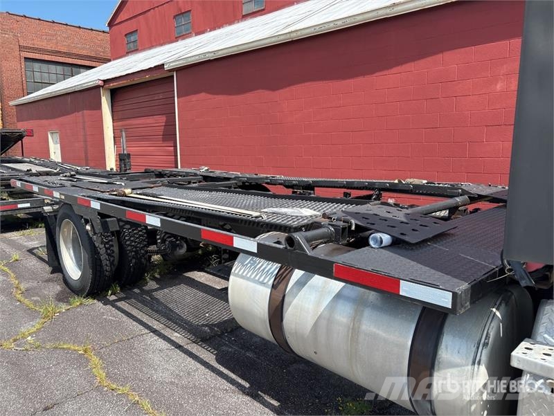 Freightliner Cascadia 113 Camiones portacoches