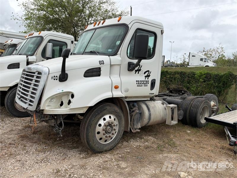 Freightliner Cascadia 113 Cavalos mecânicos