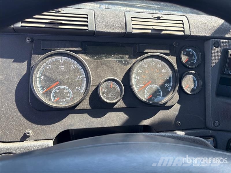 Freightliner Cascadia 113 Cavalos mecânicos