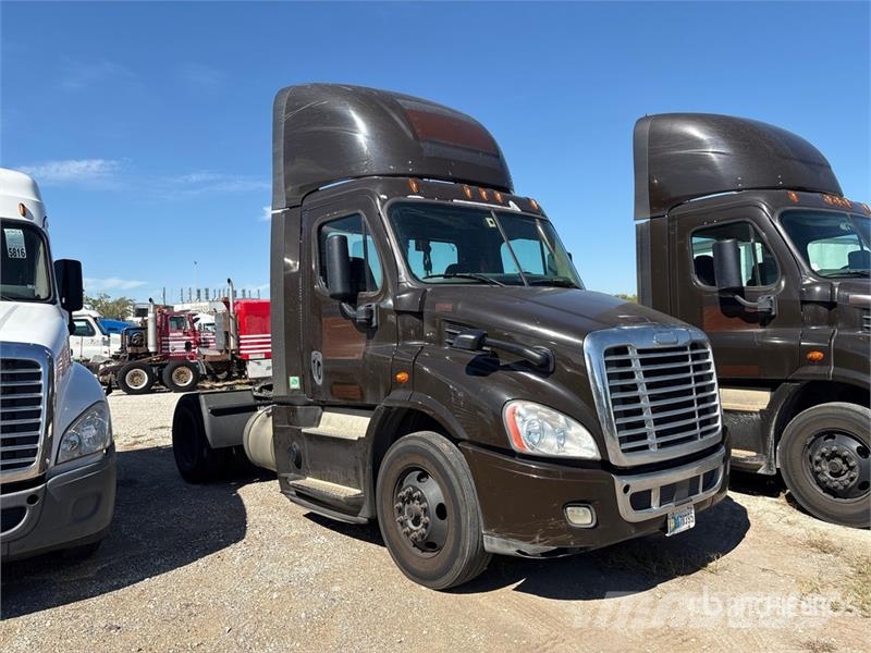 Freightliner Cascadia 113 Cavalos mecânicos