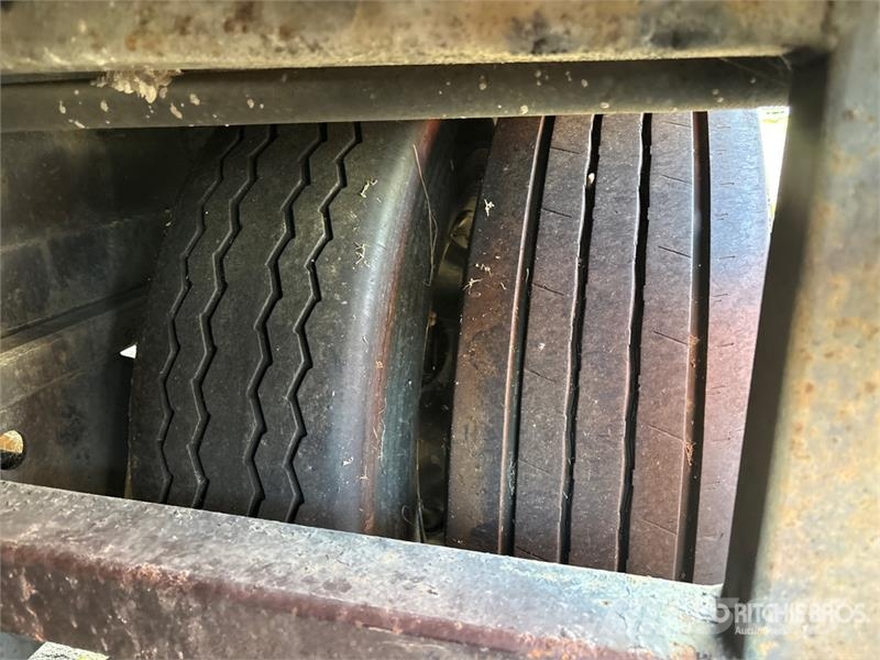 Freightliner Cascadia 113 Camiones portacoches