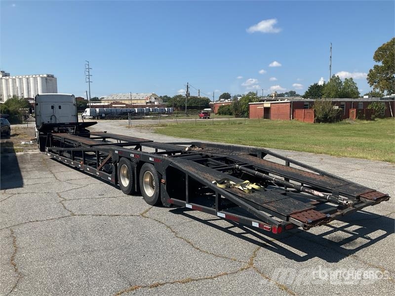 Freightliner Cascadia 113 6x4 Sleeper Car Carrier Truck Evakuatori