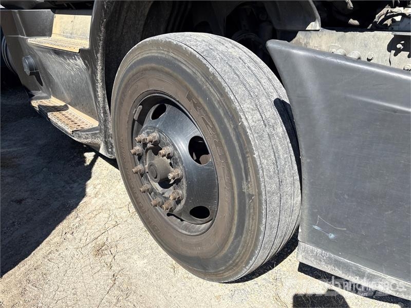 Freightliner Cascadia 113 Седельные тягачи