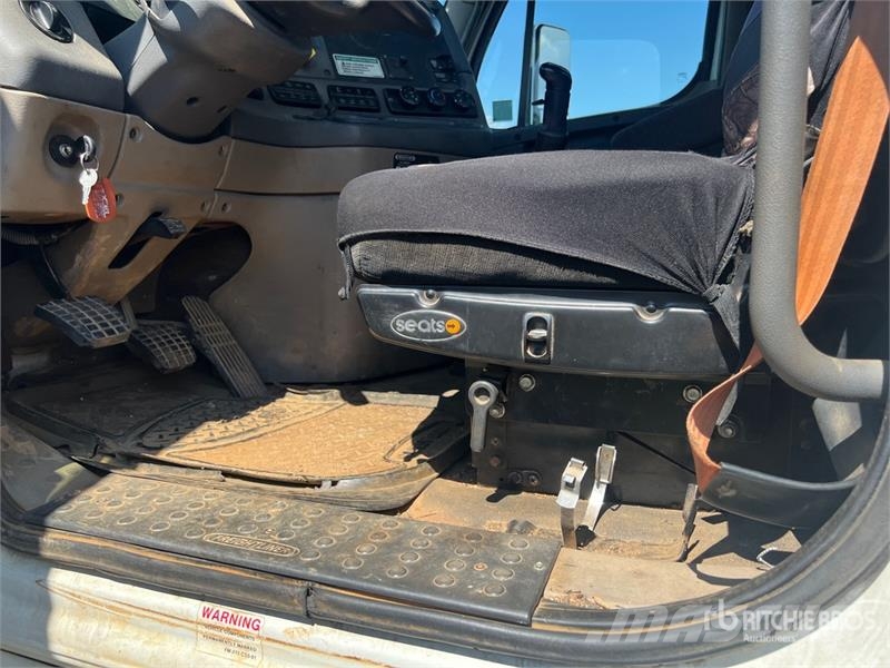 Freightliner Cascadia 125 Prime Movers
