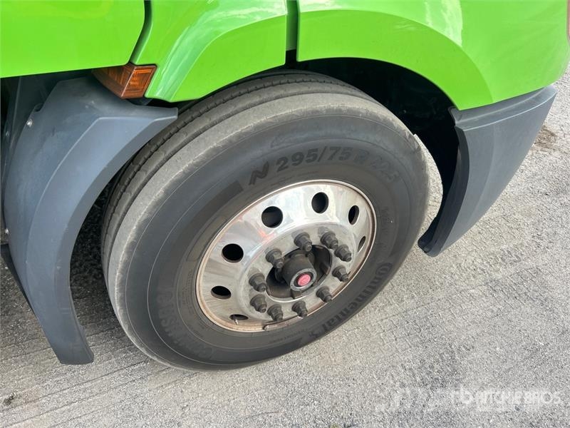 Freightliner Cascadia 116 Vilcēji