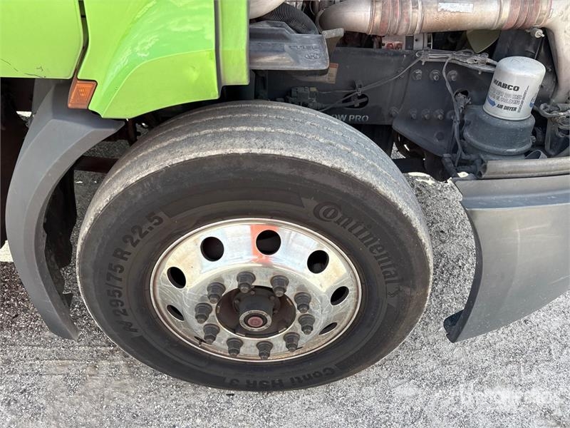 Freightliner Cascadia 116 Tracteur routier