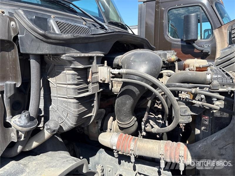 Freightliner Cascadia 113 Cavalos mecânicos