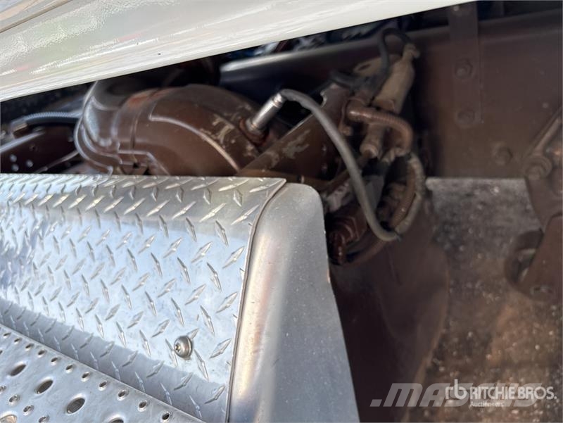 Freightliner Cascadia 113 Camiones portacoches
